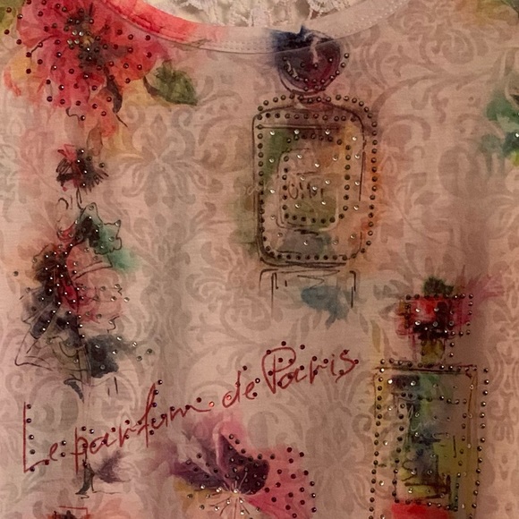 KY creation sleeveless top - Picture 2 of 7